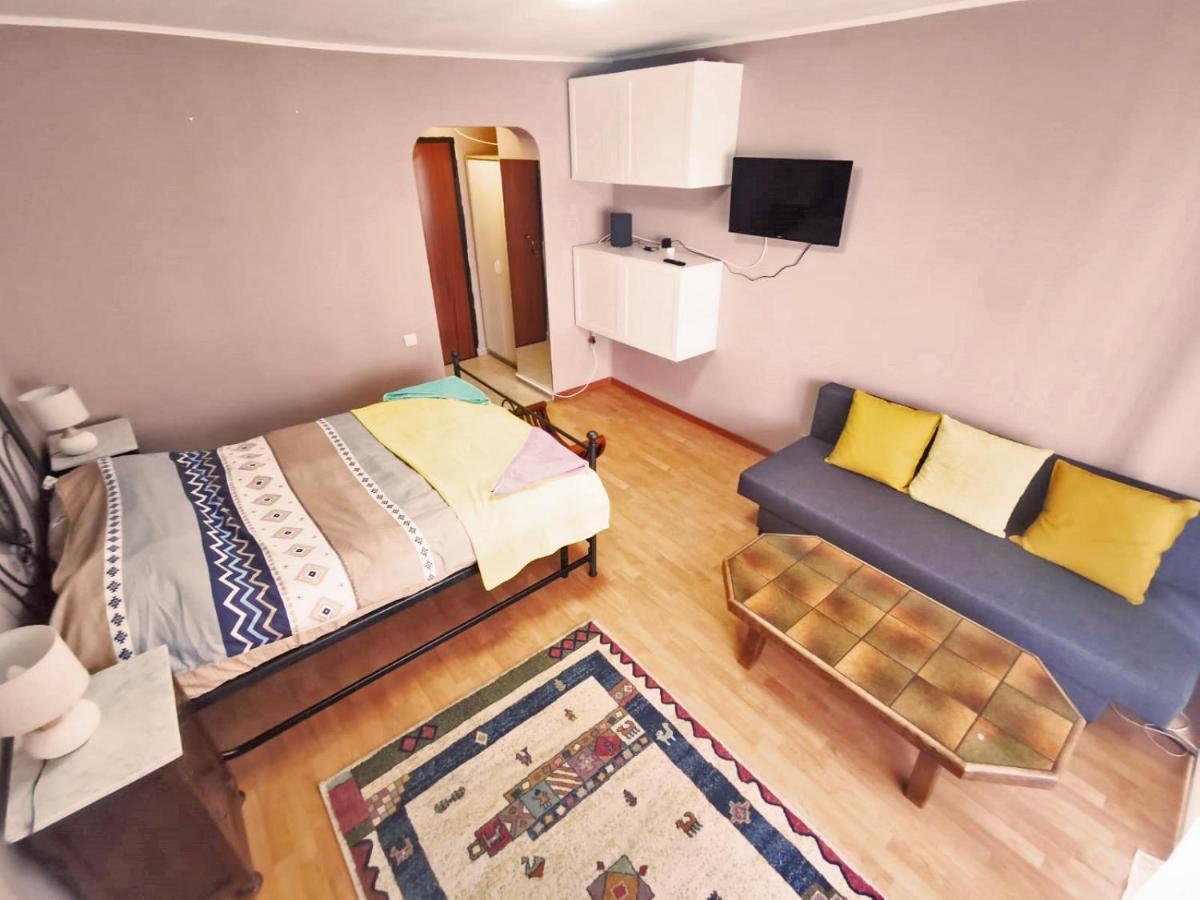Apartamento Cozy Studio Athenee Bucarest Exterior foto
